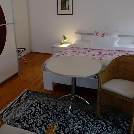 ホテル Landgasthof Kirschgarten *