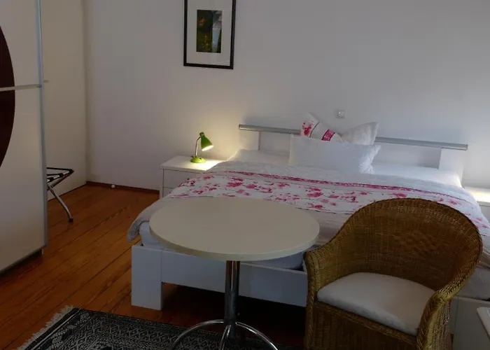 فندق Landgasthof Kirschgarten *