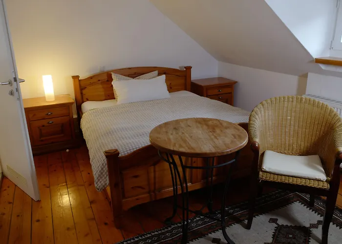 Landgasthof Kirschgarten فندق انغلهيم ام رين